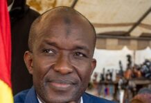 Ratoma : après sa défaite à l’élection du maire, Ahmed Sékou Traoré félicite son successeur Kabinet Diawara